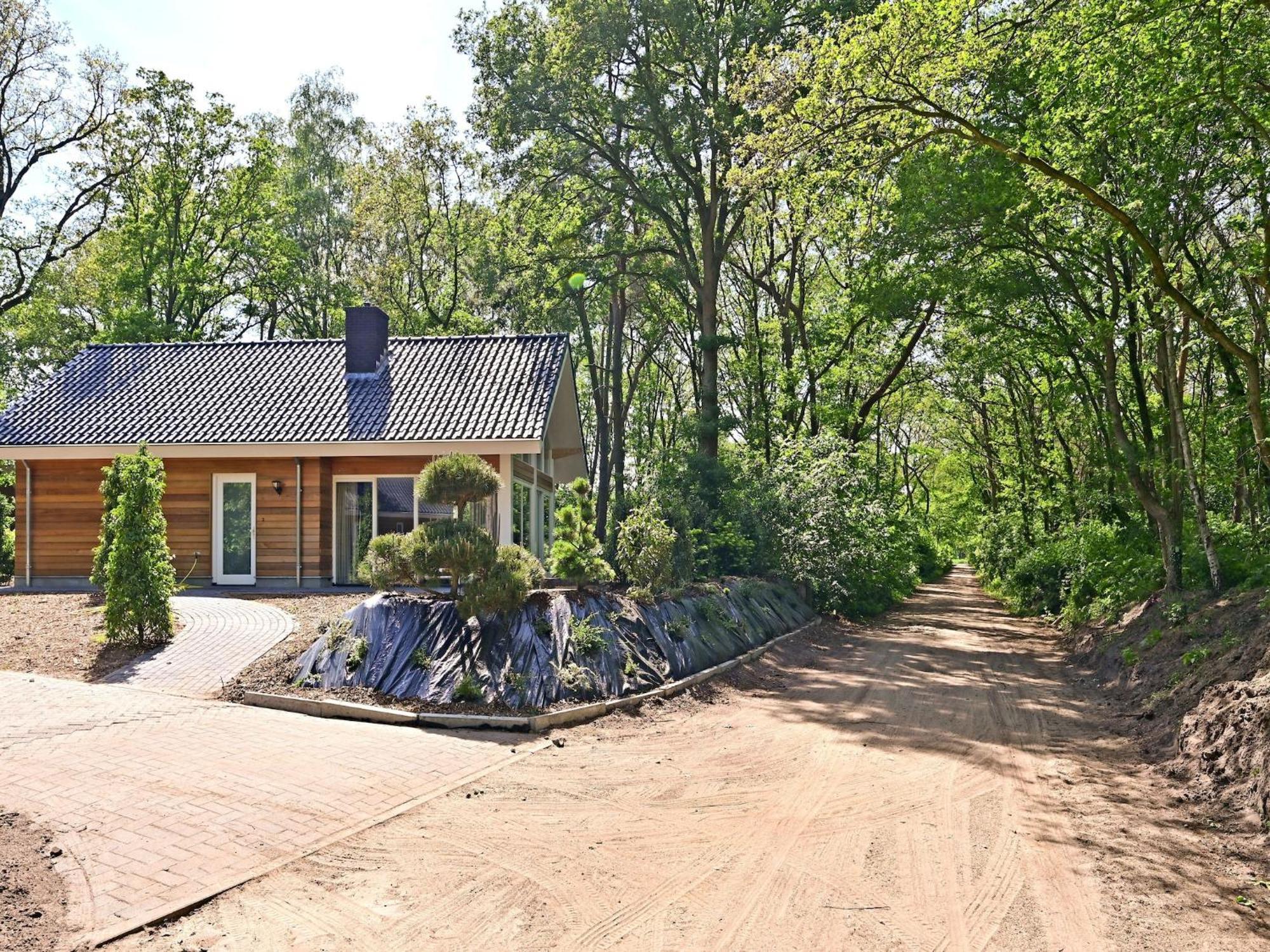 Chalet With Gorgeous View Of The Natural Surroundings Weerselo Екстериор снимка